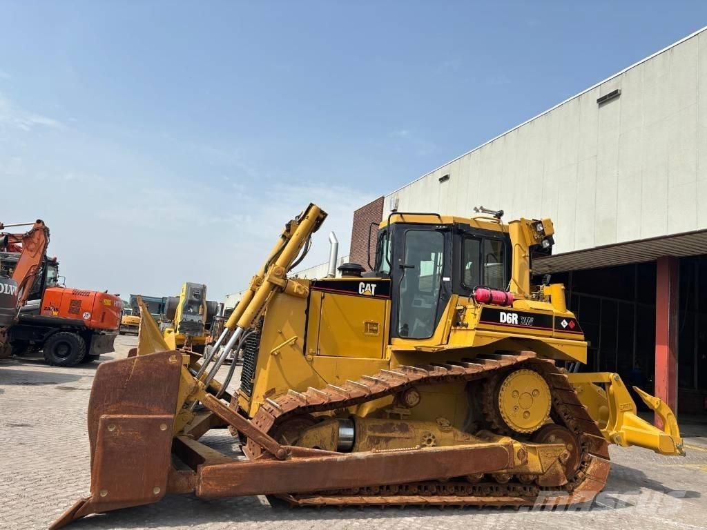 CAT D 6 R XW Buldozere pe senile