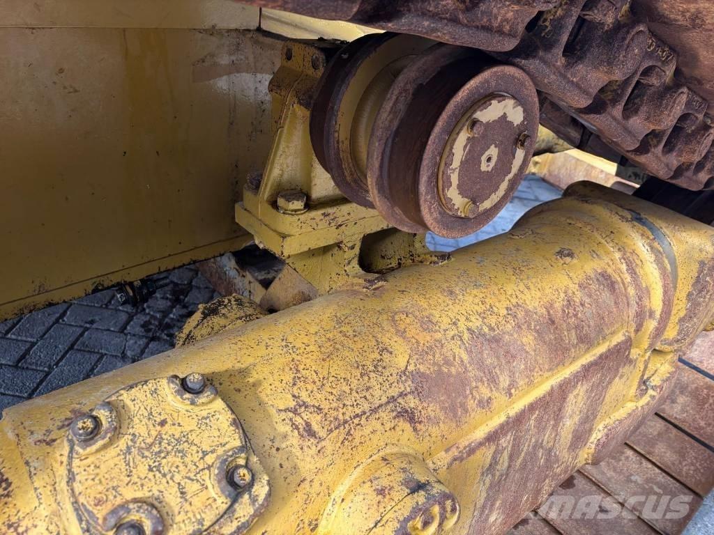 CAT D 6 R XW Buldozere pe senile