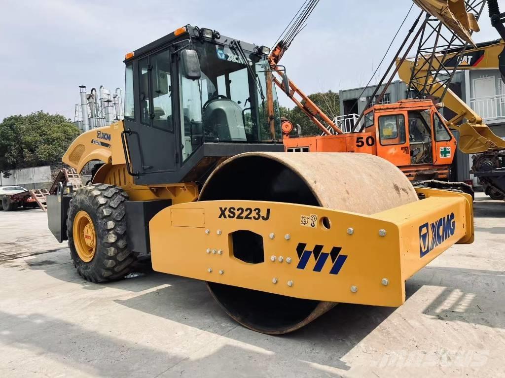 XCMG XS 223 J Compactoare monocilindrice