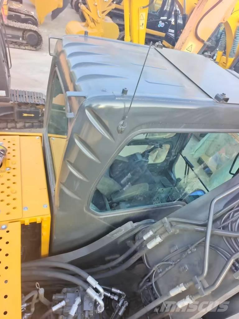 Volvo EC 210 B Excavatoare pe șenile
