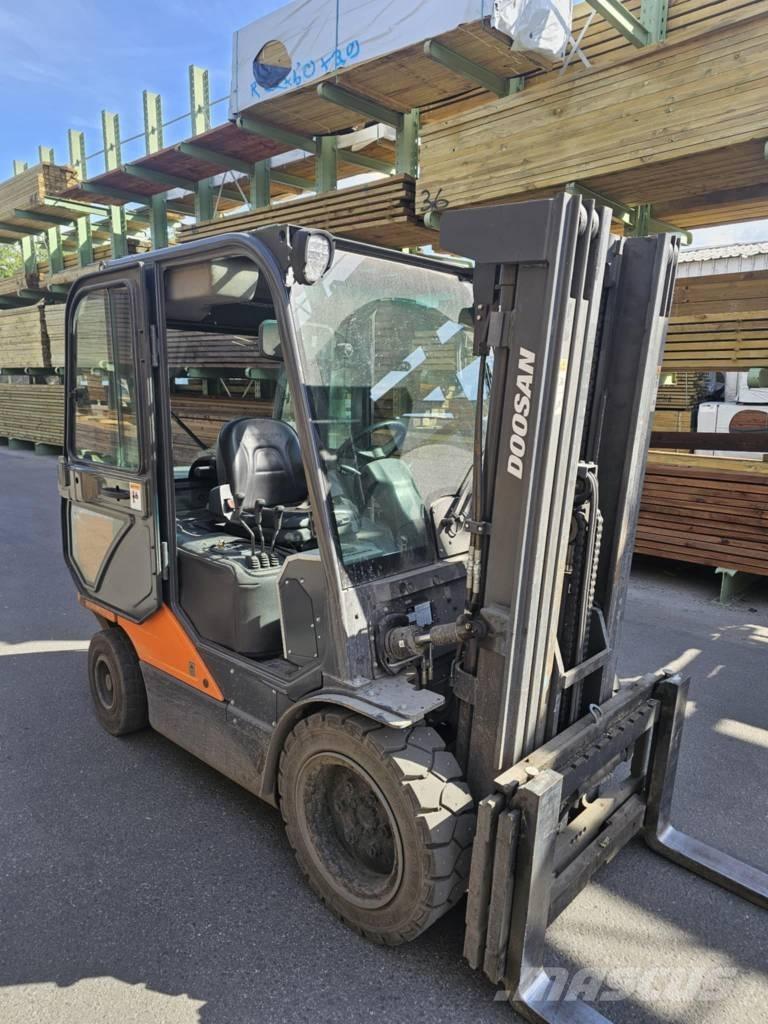 Daewoo Doosan D35C - 7 Stivuitor diesel