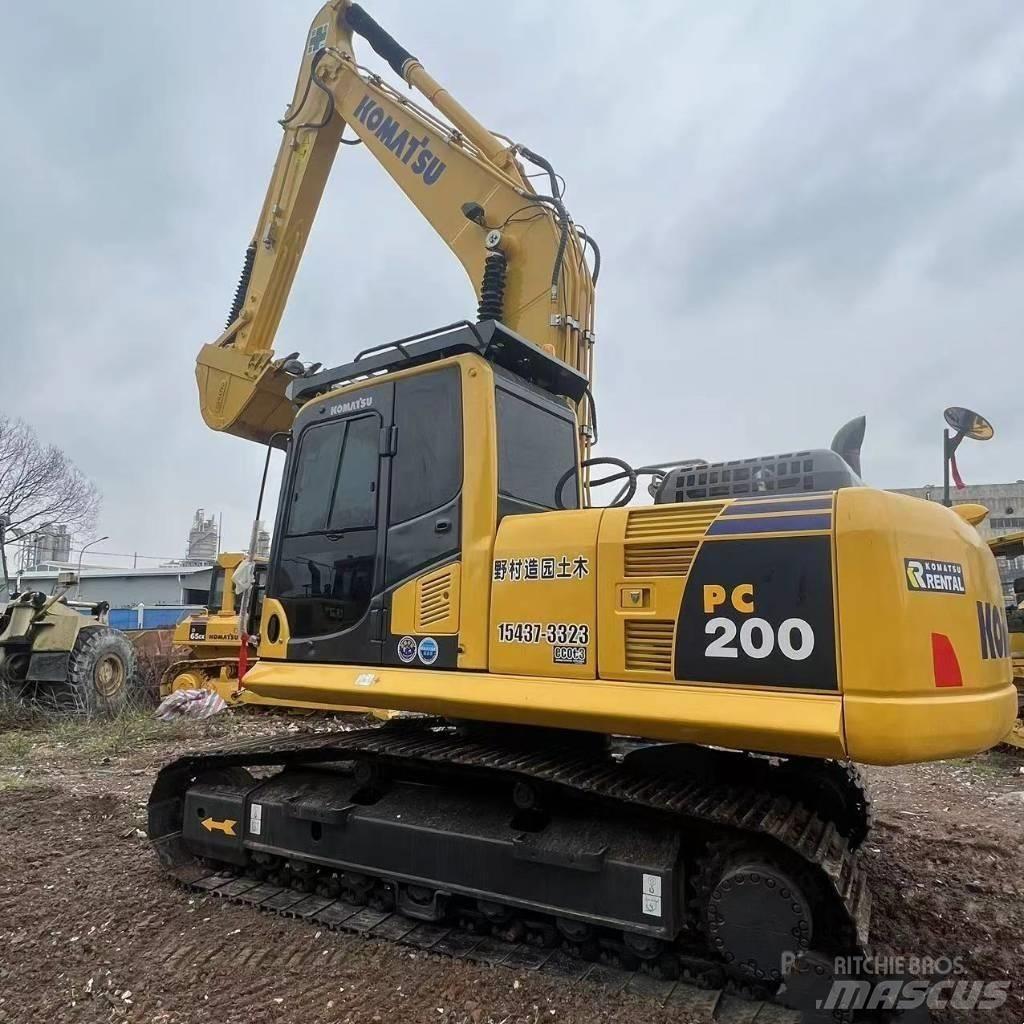 Komatsu pc200-8 Excavatoare pe șenile
