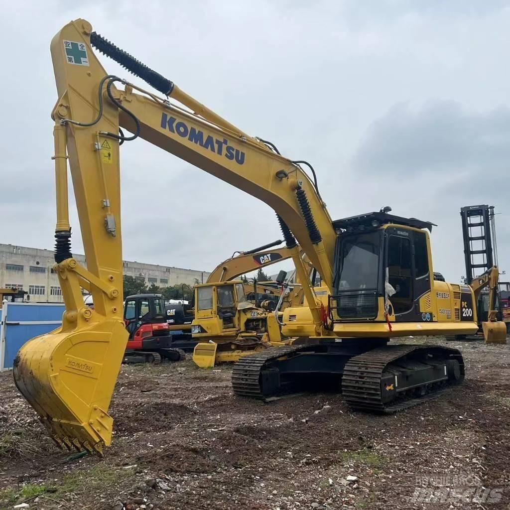 Komatsu pc200-8 Excavatoare pe șenile
