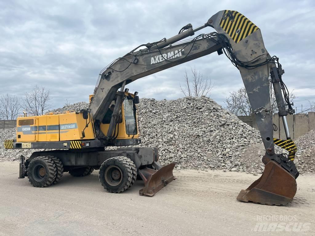 Åkerman EW230B Excavatoare cu roti