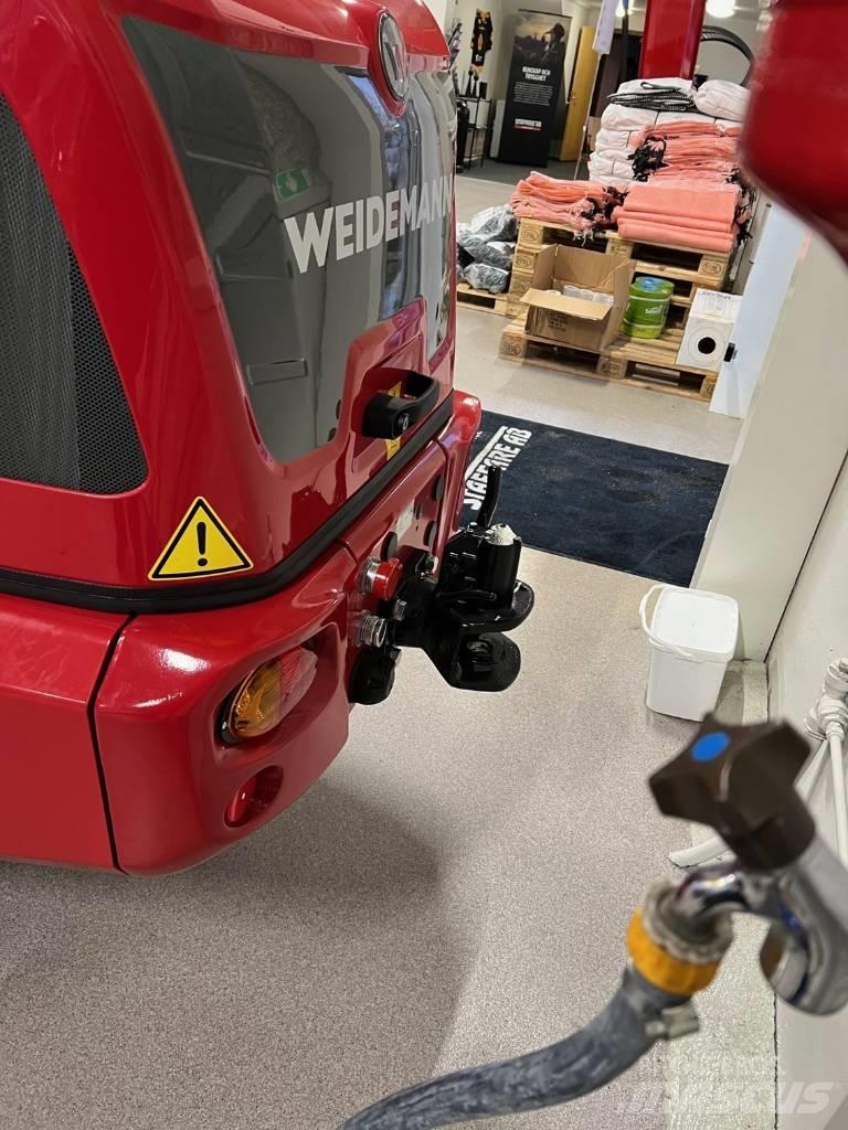 Weidemann 1880 Incarcator pe pneuri