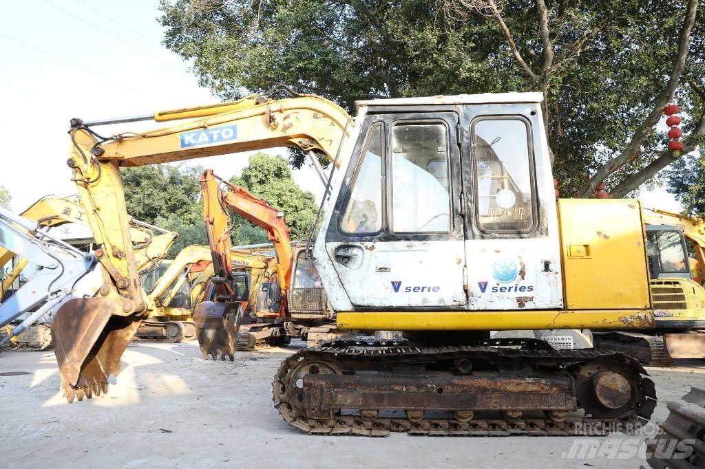 Kato HD 250 V II Excavatoare pe șenile
