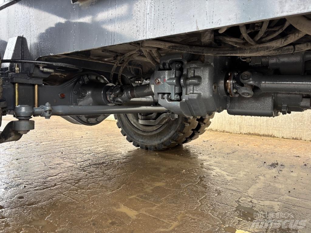 Fuchs MHL 320 D Paleta de manipulare