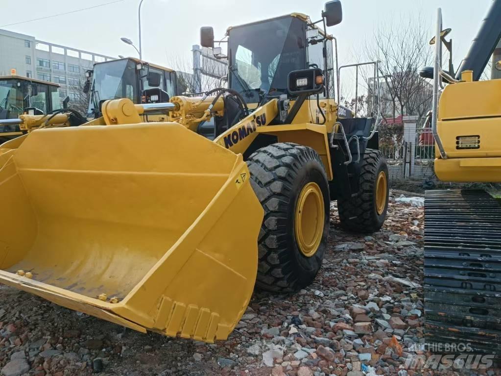 Komatsu WA 380-6 Incarcator pe pneuri
