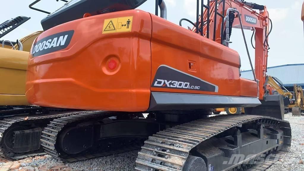 Doosan dx300lc-9 Excavatoare pe șenile

