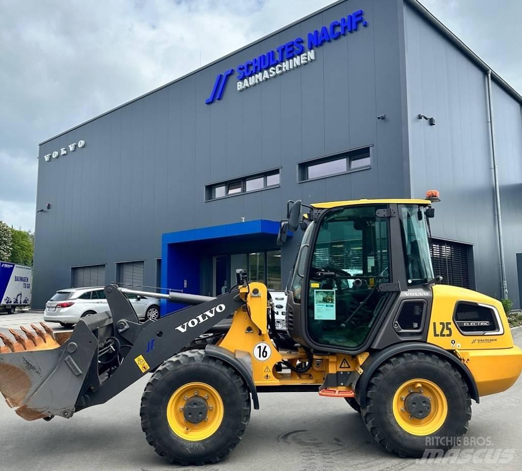 Volvo L 25 Electric Incarcator pe pneuri