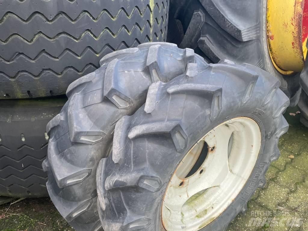 Pirelli 6.5 -16 + velg Roti