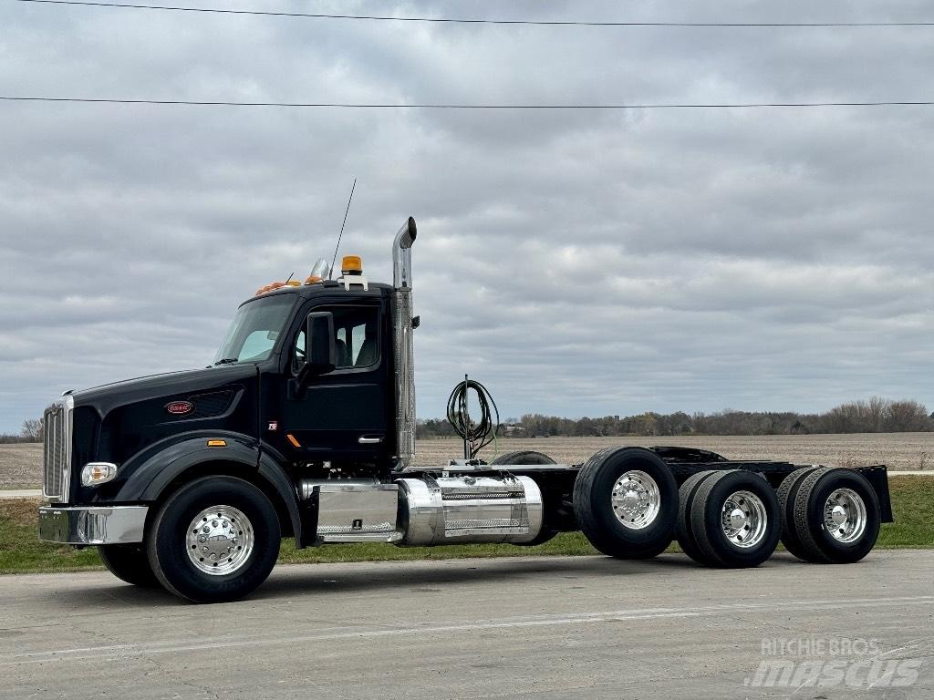 Peterbilt 567 Autotractoare