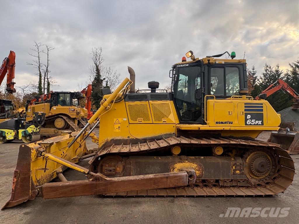 Komatsu D65PX-18 Buldozere pe senile
