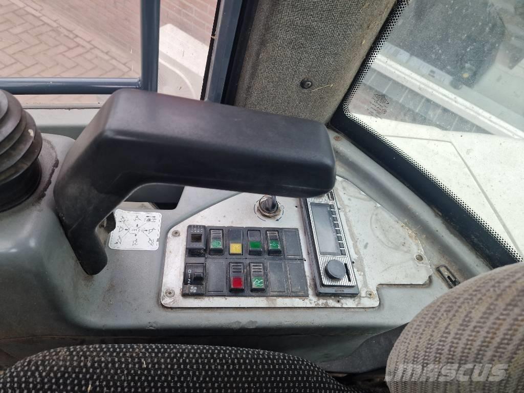 Terex TL 100 Incarcator pe pneuri