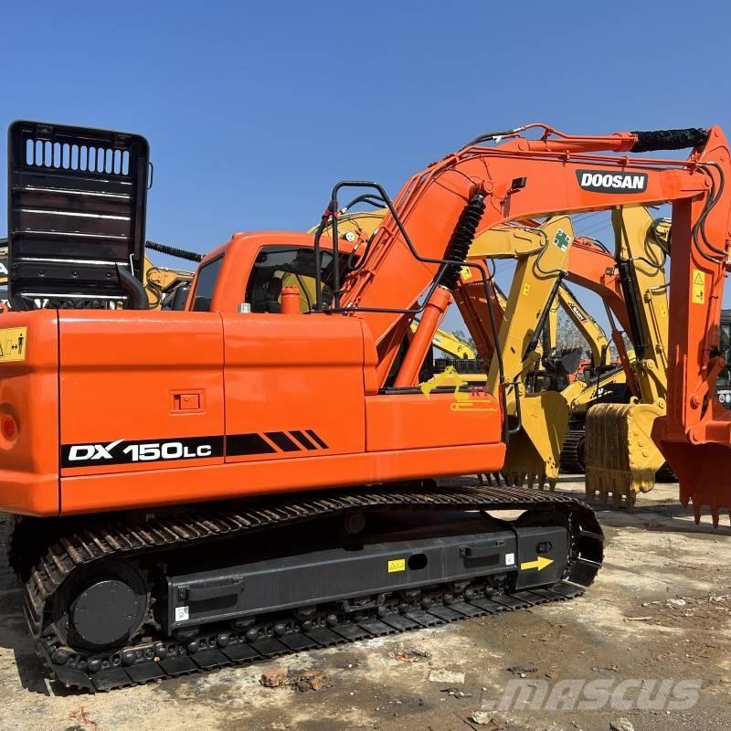 Doosan DX150 Excavatoare pe șenile
