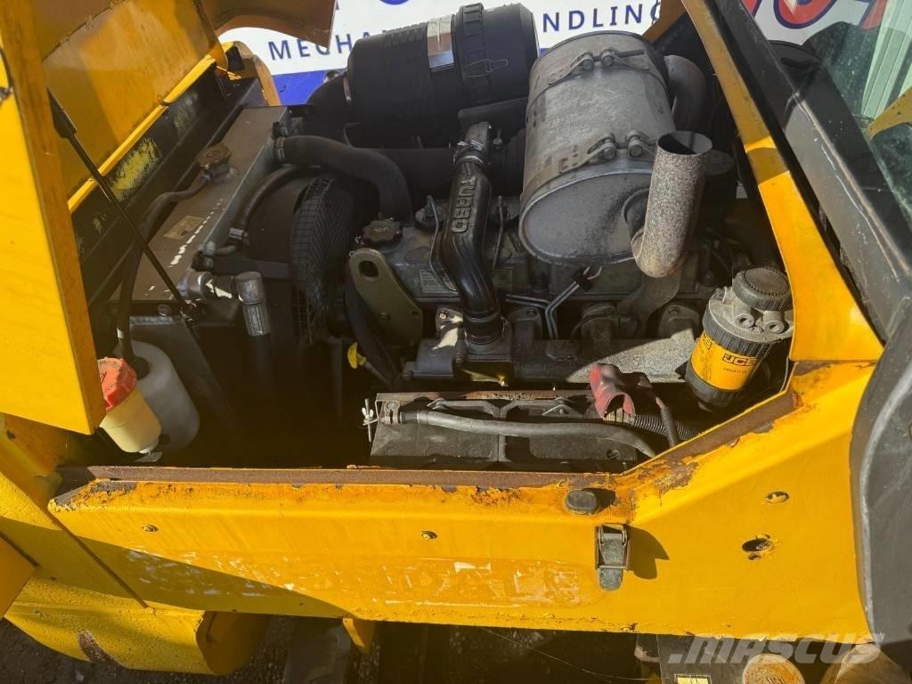 JCB 926 Masini de teren dificil
