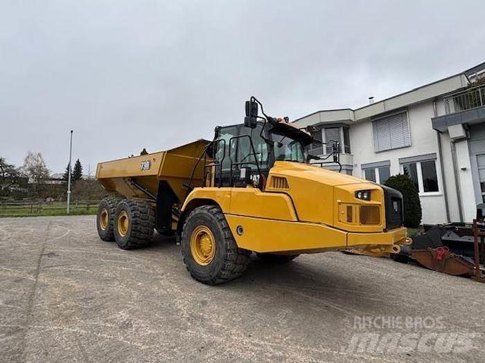 CAT 730 Transportoare articulate