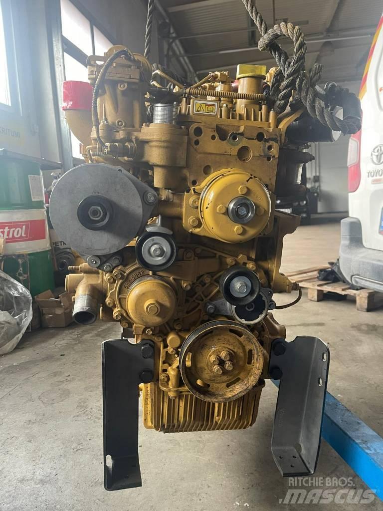 CAT 313 model Motoare