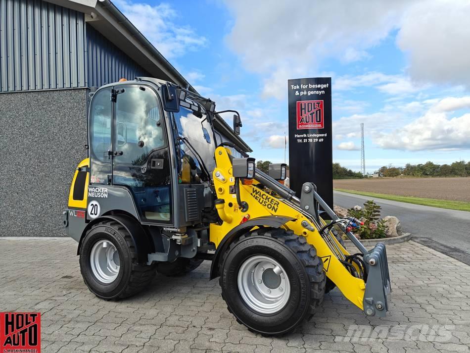 Wacker Neuson WL 25 Incarcator pe pneuri