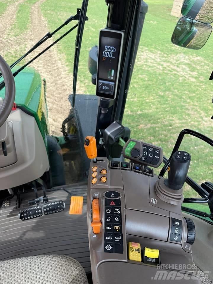 John Deere 5100 R Tractoare