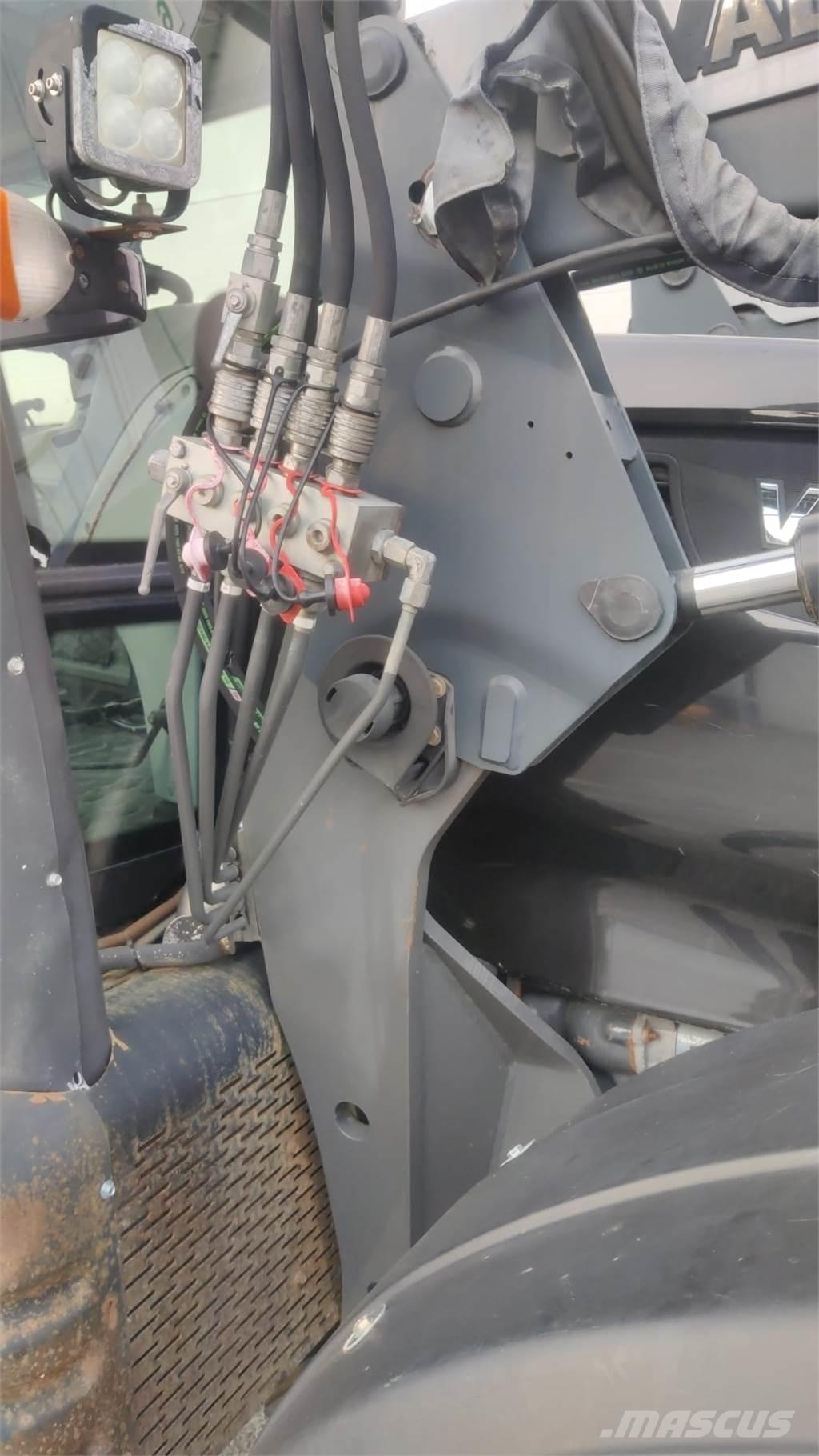Valtra T173 Utilaje construcții - Altele
