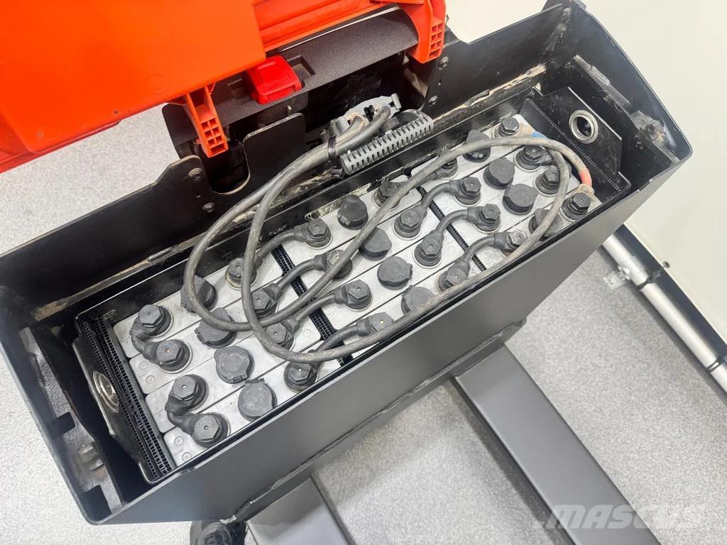 BT LWE 160 Transpaleta manuala