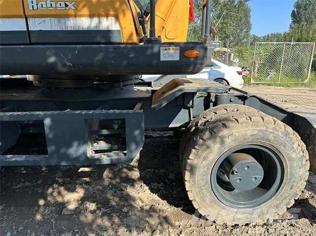Hyundai 210W Excavatoare cu roti