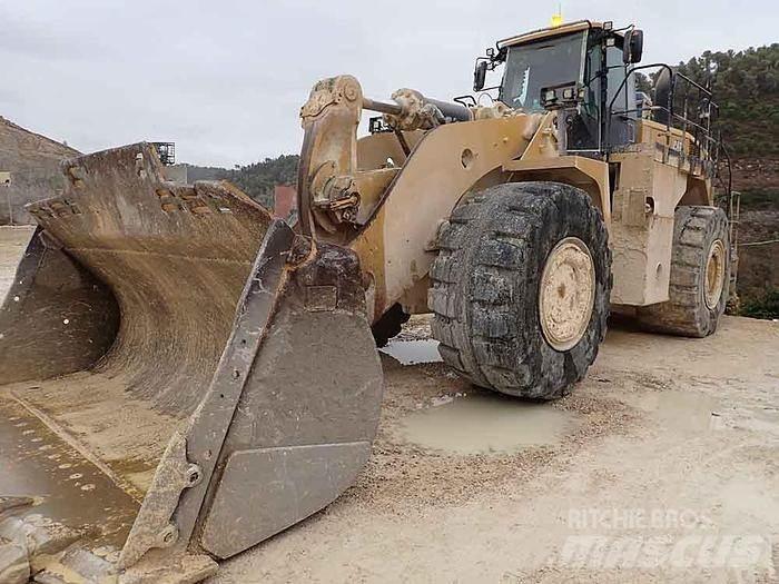 CAT 988K Incarcator pe pneuri