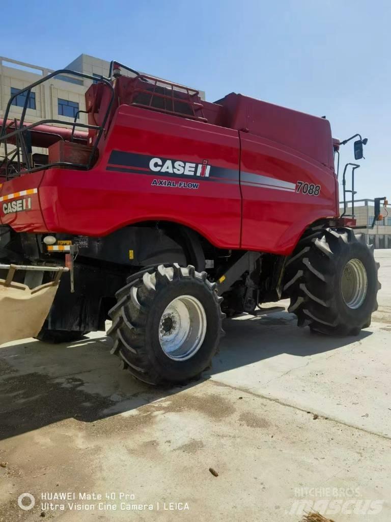 Case IH 7088 Combine de secerat