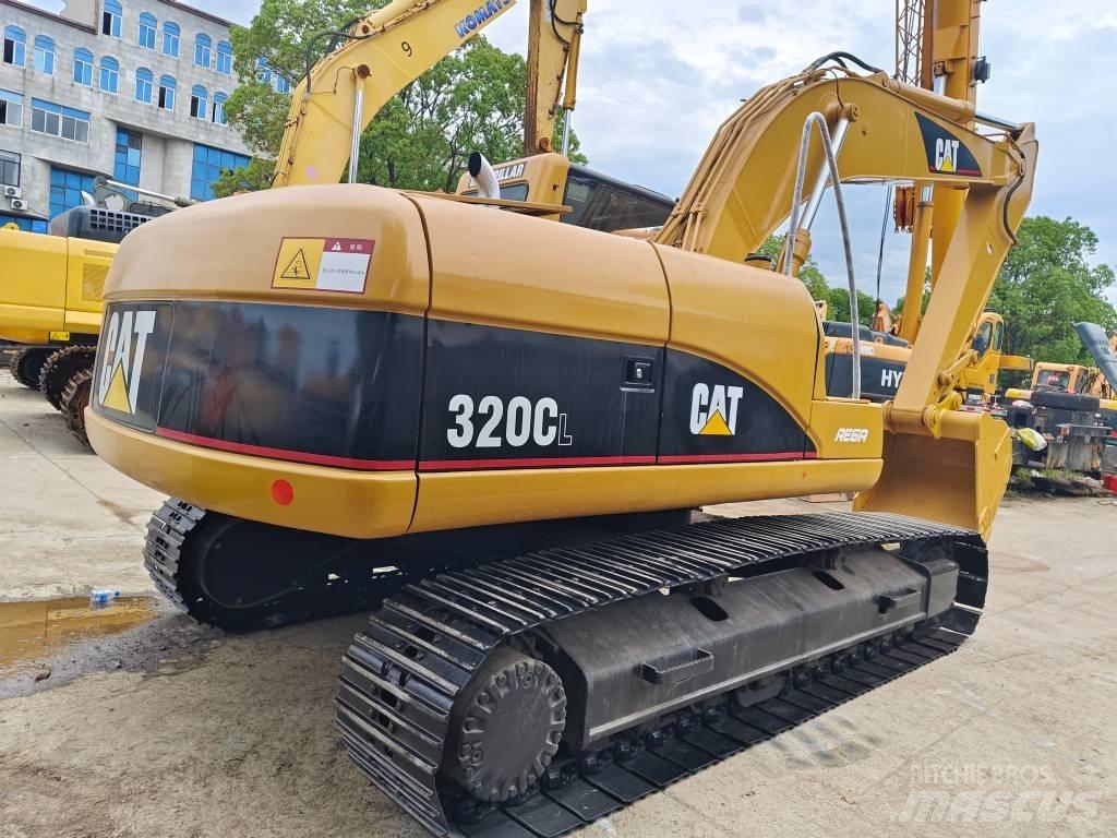 CAT 320 C L Excavatoare pe șenile

