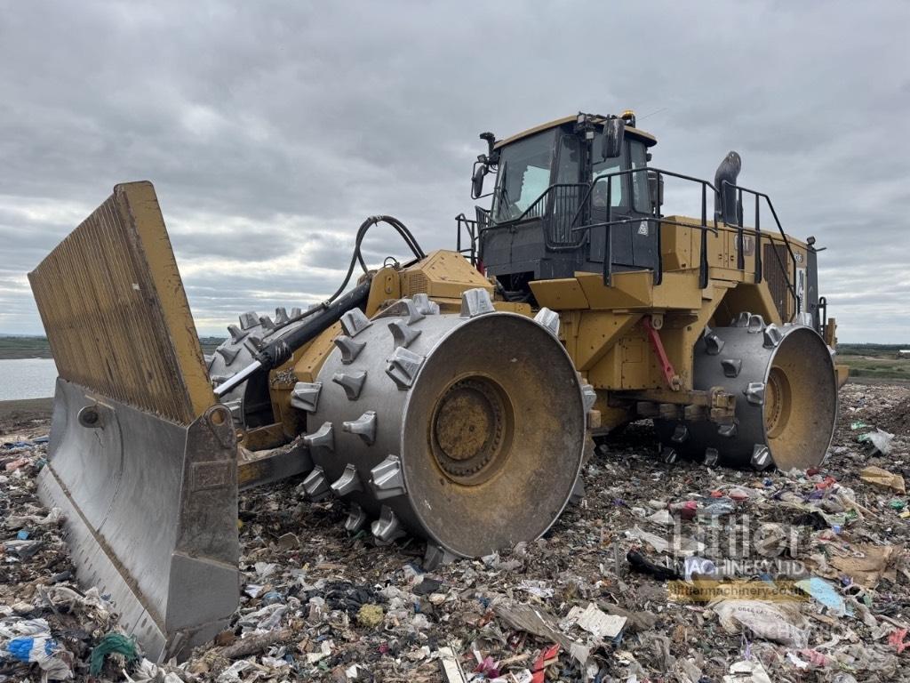 CAT 836 Compactoare deseuri