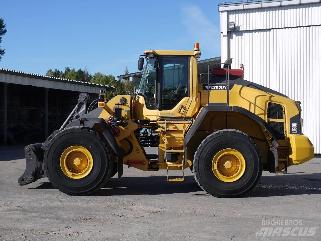 Volvo L 180 H Incarcator pe pneuri