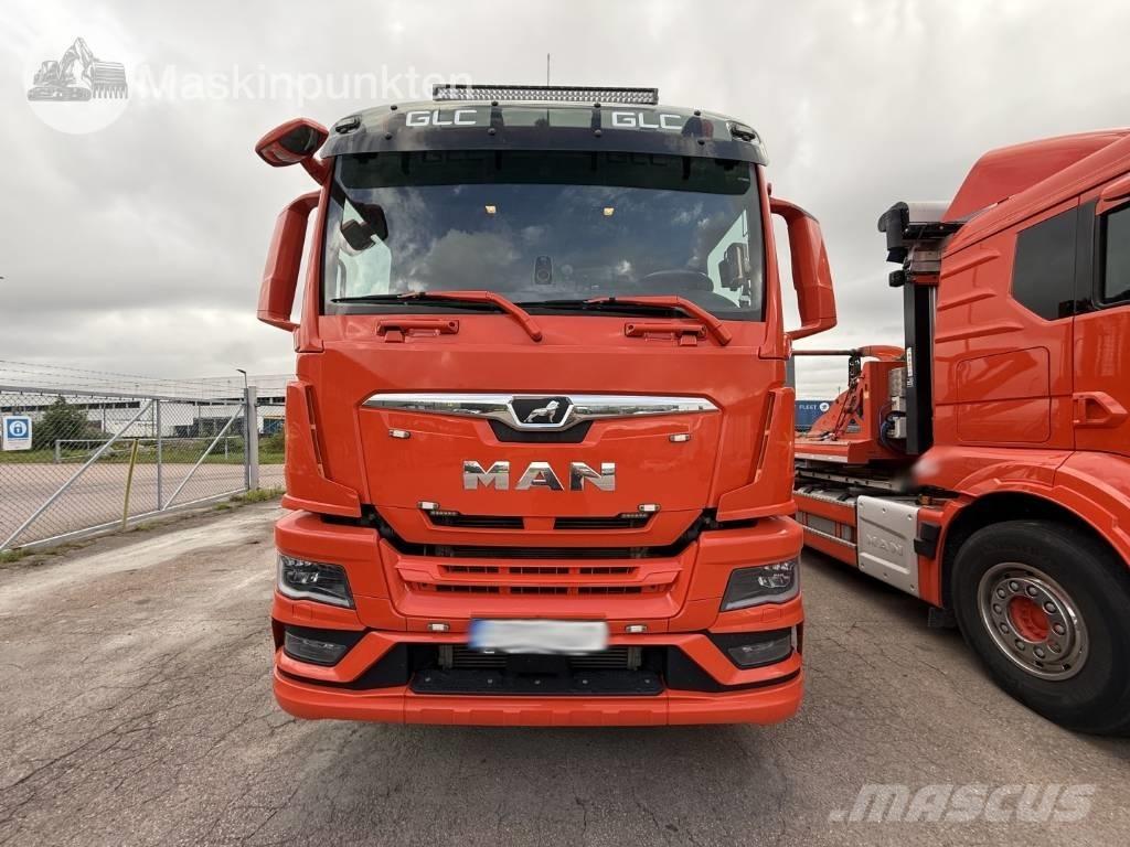 MAN TGS 26.360 Camion cu incarcator
