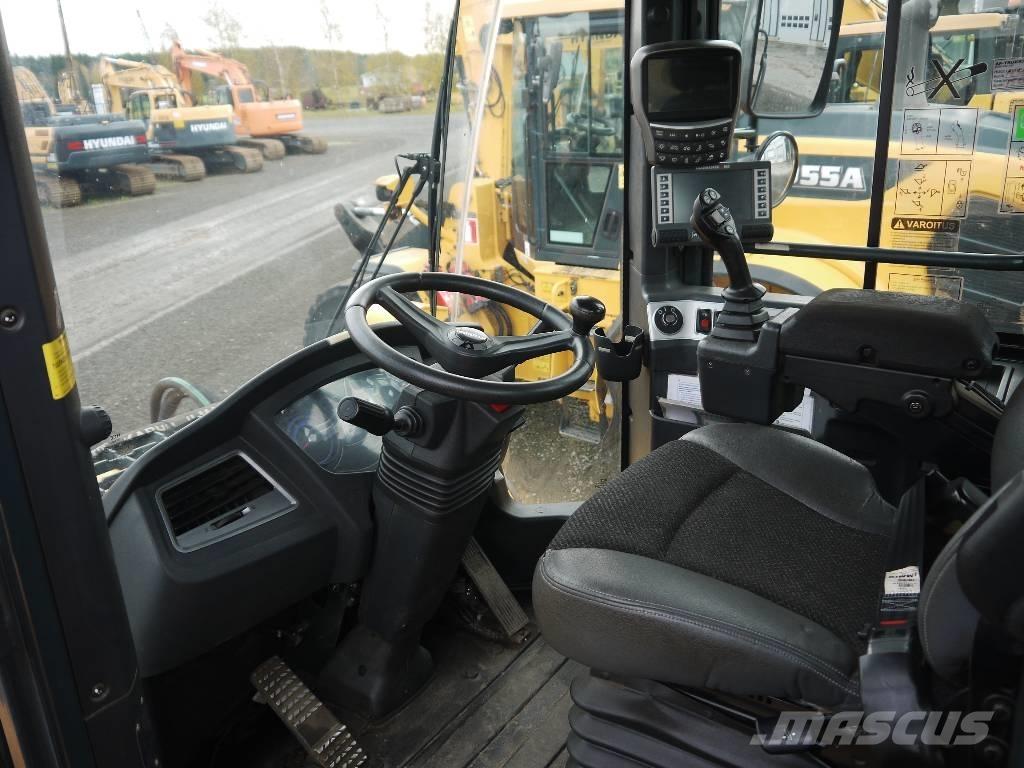 Hyundai HL955 Incarcator pe pneuri