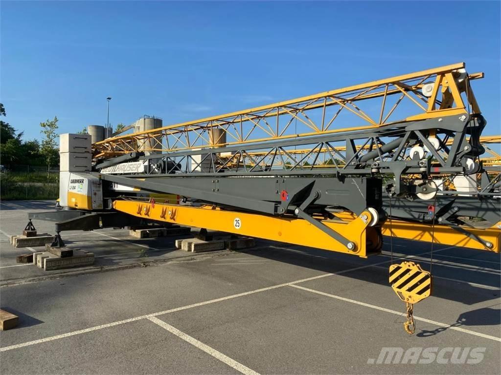 Liebherr L1-24 Macarale turn