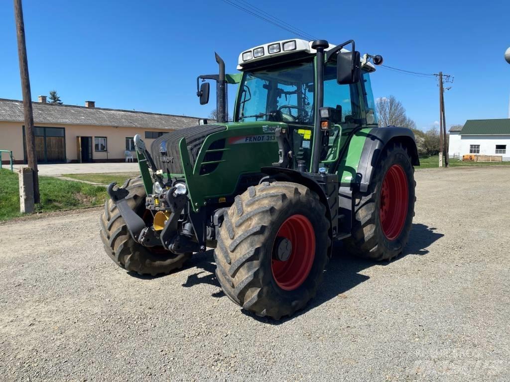 Fendt 313 Vario Tractoare