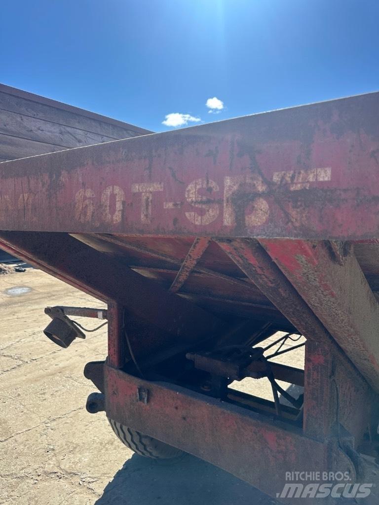 Tim 6 tons Remorci rabatabile
