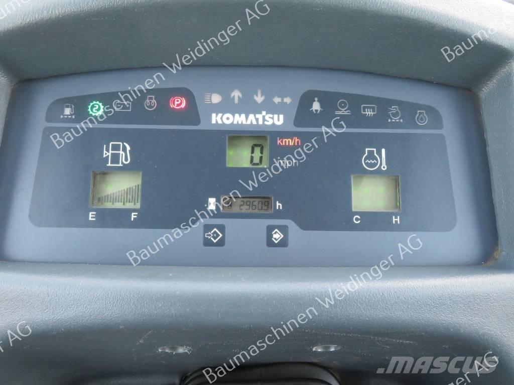 Komatsu WA 70-7 Incarcator pe pneuri