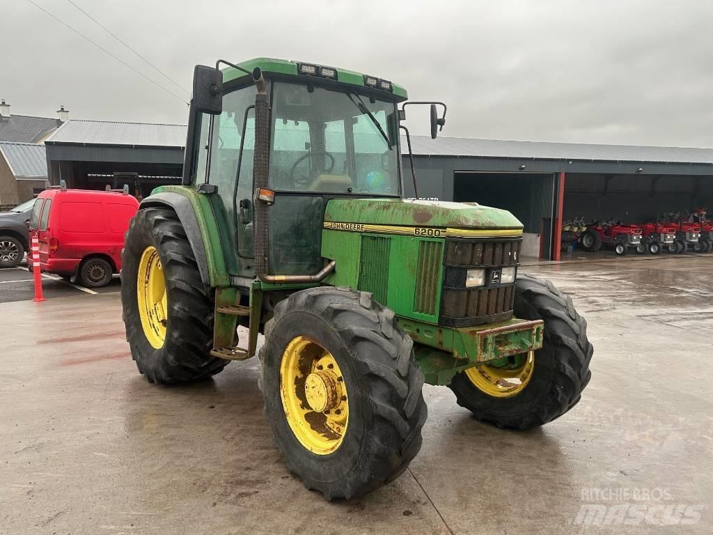 John Deere 6200 Tractoare