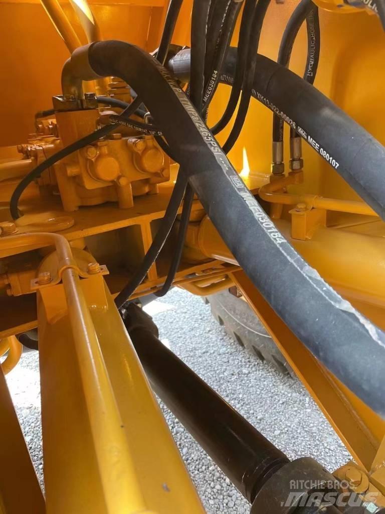 LiuGong 856H Incarcator pe pneuri