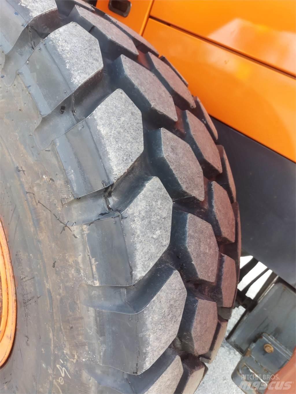 Doosan DL220-5 Incarcator pe pneuri