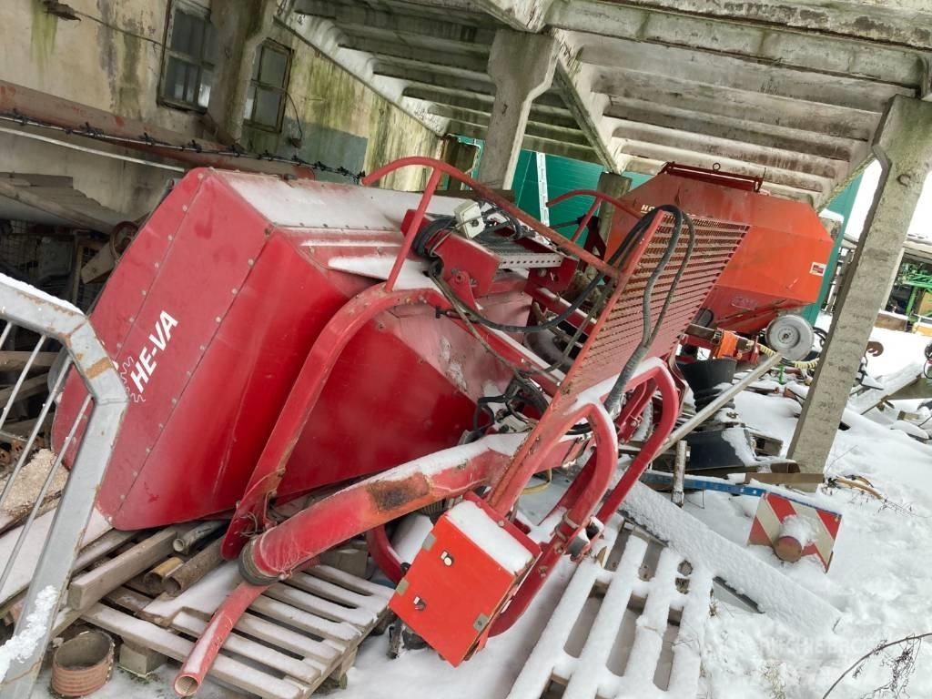 He-Va Sub-Tiller 700 Semanatoare