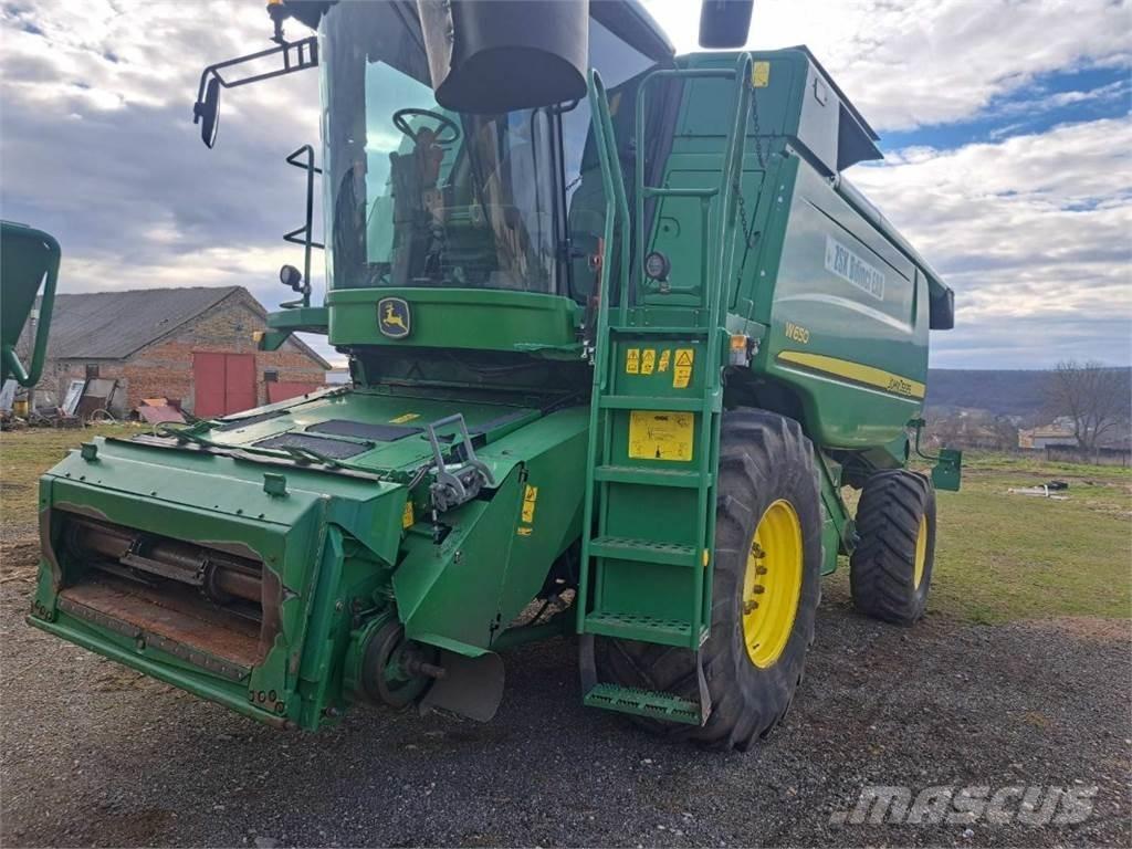 John Deere W650 Combine de secerat