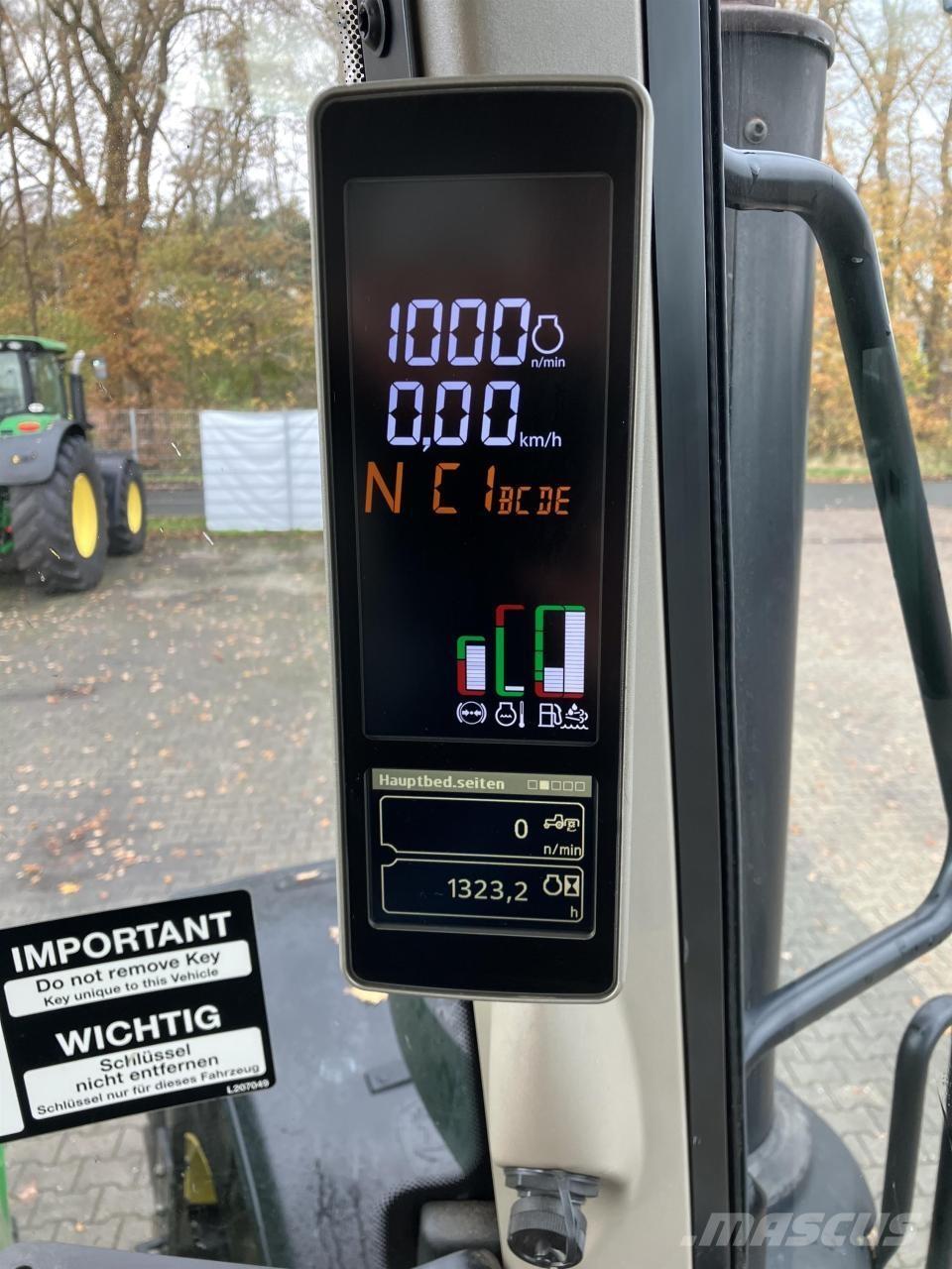 John Deere 6195M Tractoare