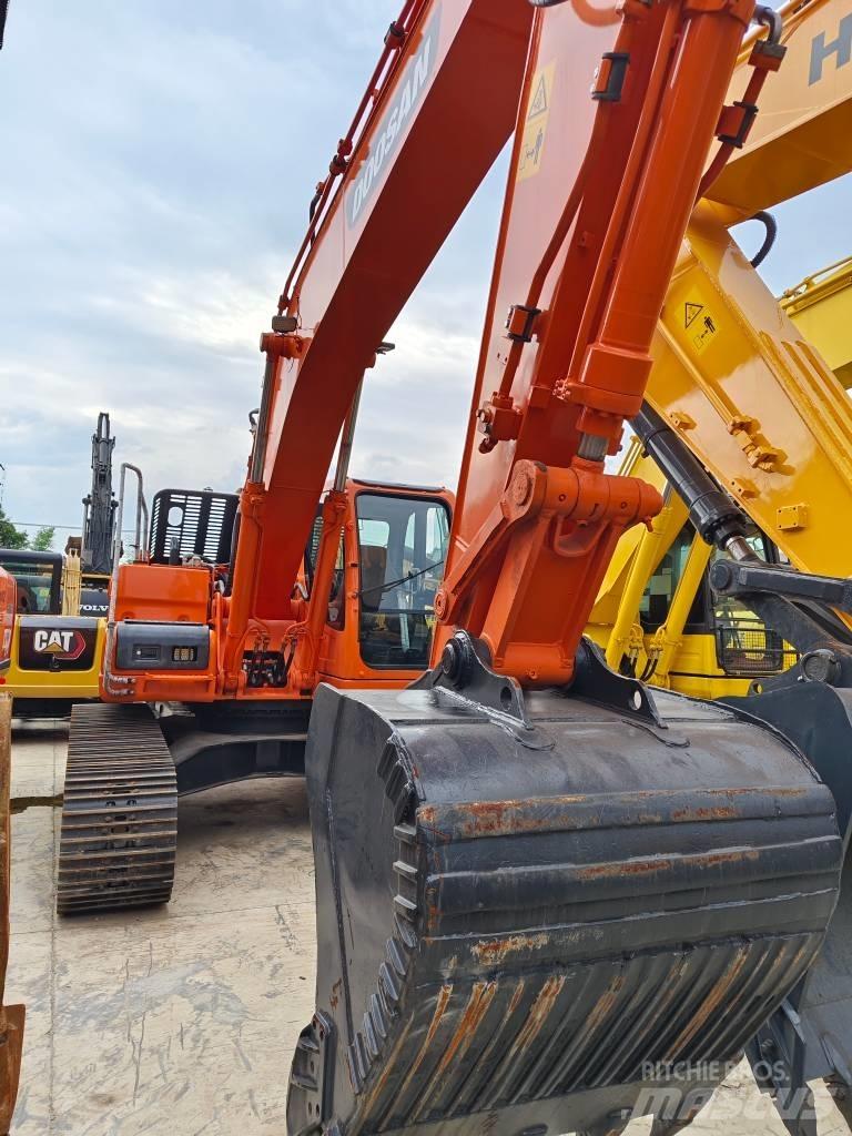 Doosan DX 225 LC-9C Excavatoare pe șenile
