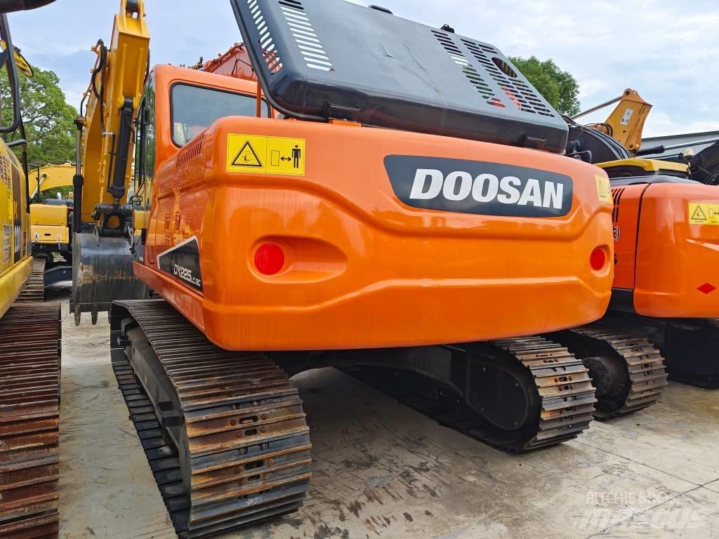 Doosan DX 225 LC-9C Excavatoare pe șenile
