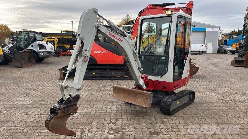 Takeuchi TB216 Mini excavatoare < 7t