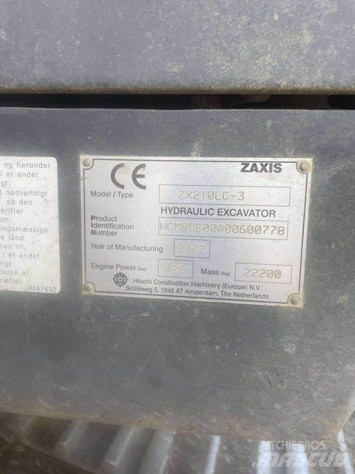Hitachi ZX210 Excavatoare pe șenile
