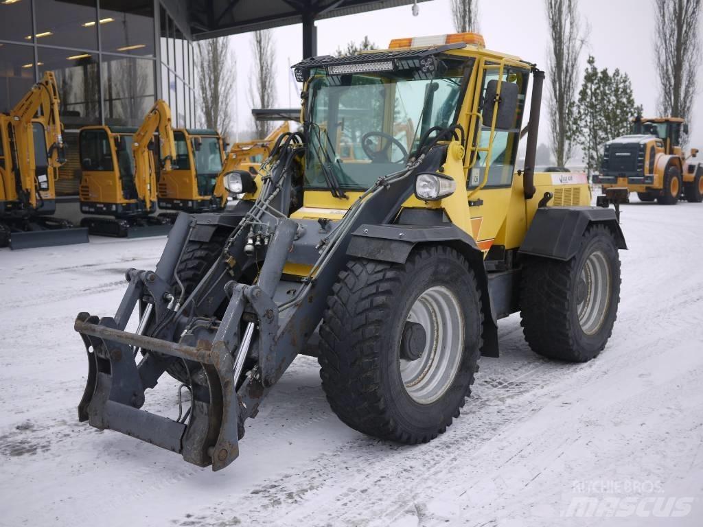 Wille 655 Incarcator pe pneuri