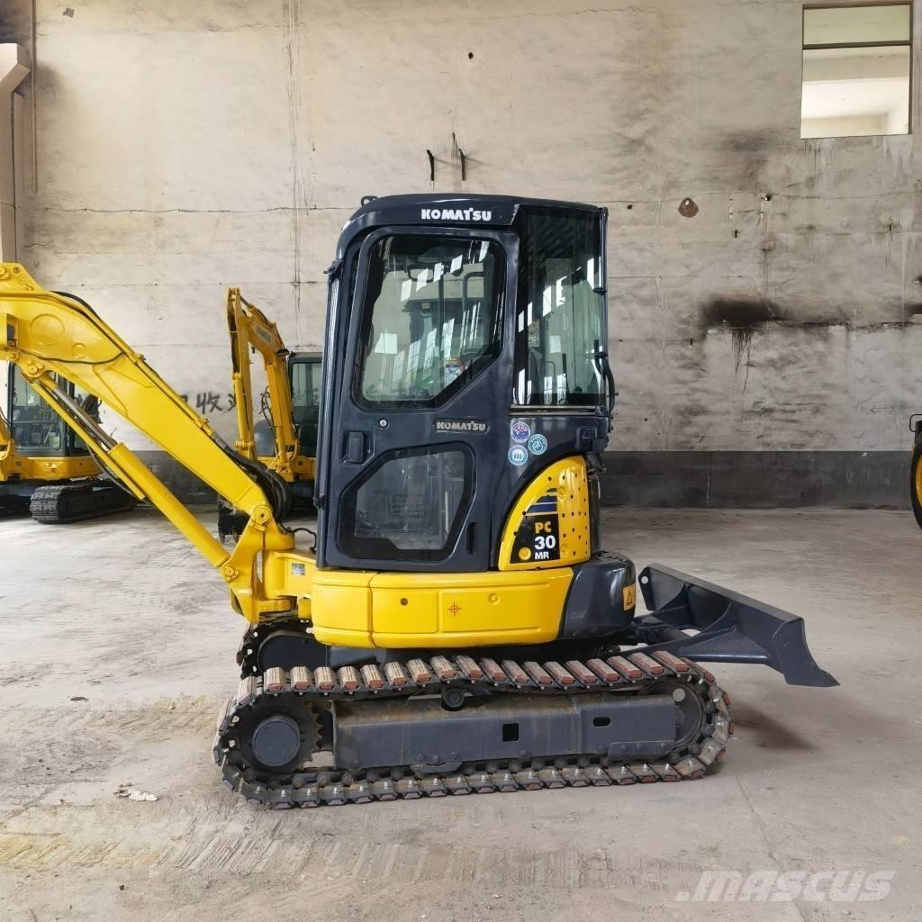 Komatsu PC30 Excavatoare pe șenile
